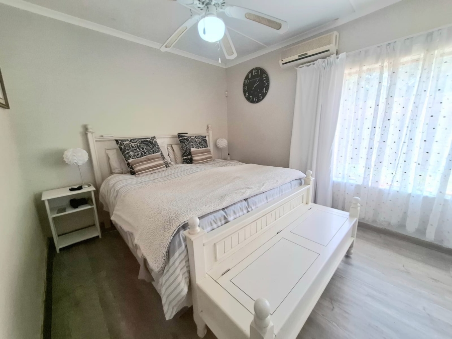 5 Bedroom Property for Sale in Beacon Bay Eastern Cape